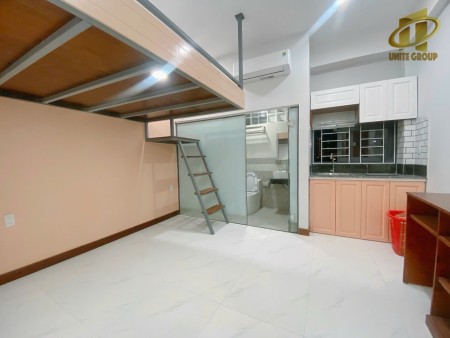 Phòng trọ có gác mới decor đẹp rộng thoáng ngay trung tâm Quận 7, 30m2