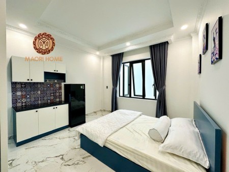 Studio cửa sổ kính lớn, thoáng mát, Nguyễn Văn Đừng, Quận 5Vị trí đẹp: Gần cầu Nguyễn Tri Phương, 30m2