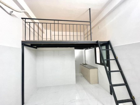 Cho Thuê Phòng Gác Lớn Mới Xây 30m2 gần Cityland Phan Văn Lượng, 30m2