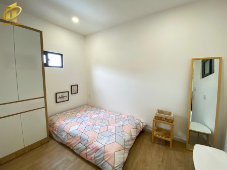 Studio full nội thất cửa sổ thoáng ngay trung tâm Q7, 30m2