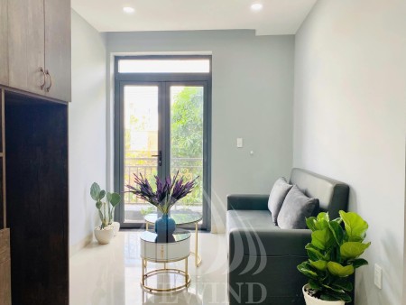 Căn hộ 1pn ban công full nt ngay giữa q7, 30m2