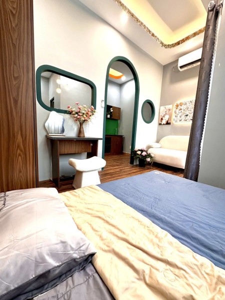 Căn Hộ Ban Công Máy Giặt Riêng, Đường Hoà Hảo Quận 10 Gần Vòng Xoay Dân Chủ, 35m2