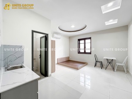 Trống phòng Studio Full nội thất Quận 7, 28m2