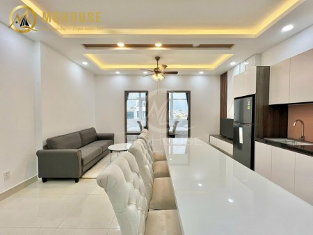 Trống lại siêu phẩm căn hộ 2PN đầy đủ nội thất cao cấp gần vòng xoay Lăng Cha Cả quận Tân Bình, 60m2