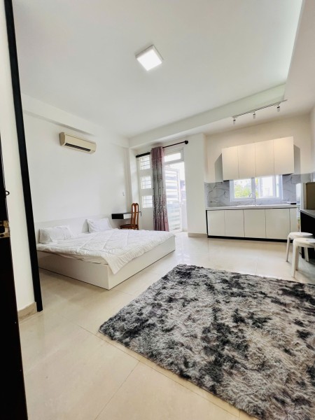 CHDV 35m2 - Ban công, Full NT - ngay KDC Him Lam, Lotte Q7, 35m2