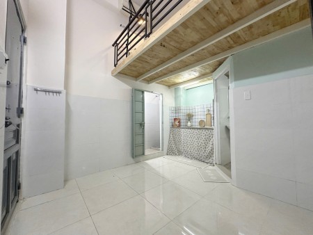 Duplex gác cao m8 Đầy đủ tiện nghi Full nội thất Cửa sổ lớn, 35m2