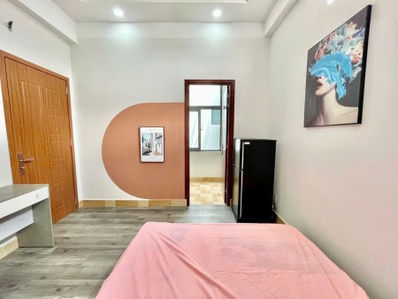 Studio cửa sổ lớn tách bếp full nội thất ngay Etown Cộng Hòa quận Tân Bình, 30m2
