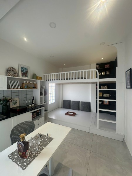 Trống lại căn duplex full nội thất - thang máy - hầm xe - gần Etown Cộng Hòa quận Tân Bình, 30m2