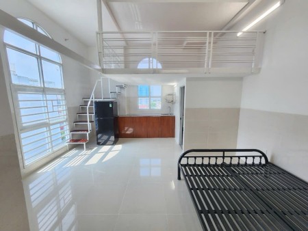 Cho thuê CHDV ngay Trần Trọng Cung quận 7, giá hạt dẻ cho HSSV. Gần ĐH UFM, cầu tân Thuận, kcx, 35m2