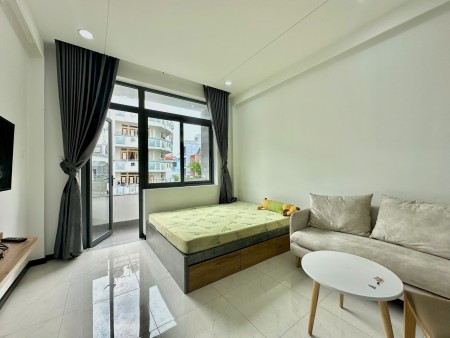 Cho thuê căn hộ 1PN Ban công thoáng Quận 10 gần ĐH Bách Khoa, ĐH Kinh tế,..., 40m2
