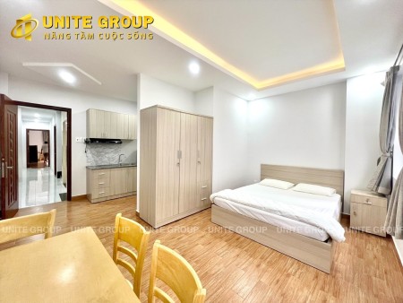 Cho thuê phòng cửa sổ thoáng gần kcx Tân Thuận ở liền 30m2, 30m2
