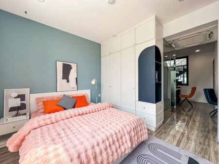 CHO THUÊ CĂN HỘ 1 PHÒNG NGỦ ĐẦY ĐỦ NỘI THẤT, CỬA SỔ TO, SẠCH SẼ NGAY CÔNG VIÊN HOÀNG VĂN THỤ, 45m2