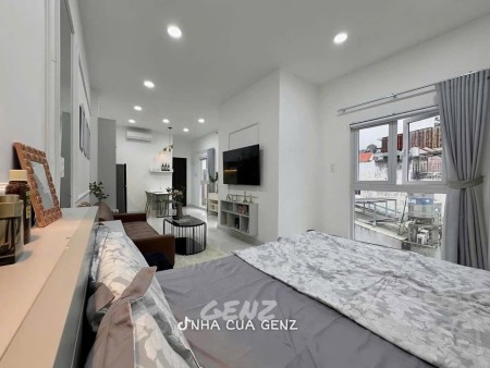 Căn hộ studio Full nội thất, cửa sổ lớn thoáng mát, có thang máy, tivi ngay Etown Cộng Hoà, 45m2