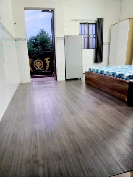 Cho thuê phòng trọ Tân Bình, Trường Chinh Có Ban Công Giá 3x, 30m2