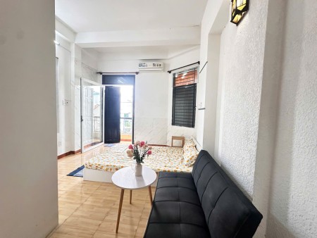 Studio Ban Công Quận Tân Bình Siêu Tháng Full Nội, 40m2