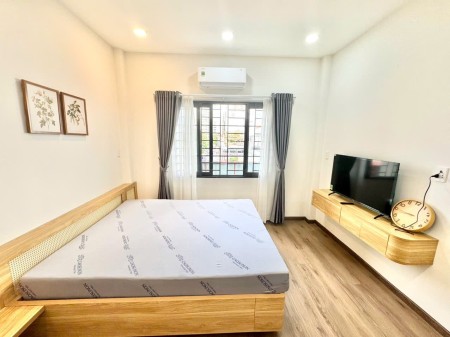 Cho thuê căn hộ 1PN tách bếp, cửa sổ lớn, nhà mới, ngay bệnh viện Tâm Anh, 40m2