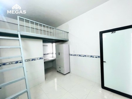 CHDV GIÁ SIÊU HẠT DẺ NẰM NGAY BẾN XE MIỀN ĐÔNG GẦN CÁC TRƯỜNG ĐẠI HỌC, 20m2