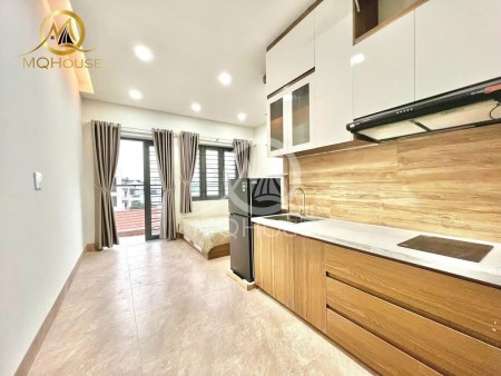 Căn hộ Studio ban công Full nội thất ngay Cách mạng Tháng 8, Tân Bình, 40m2