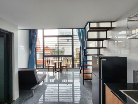 Căn hộ Duplex cửa sổ to đầy đủ tiện nghi ( máy giặt riêng ) cách ĐH UFM chỉ 700m, 35m2