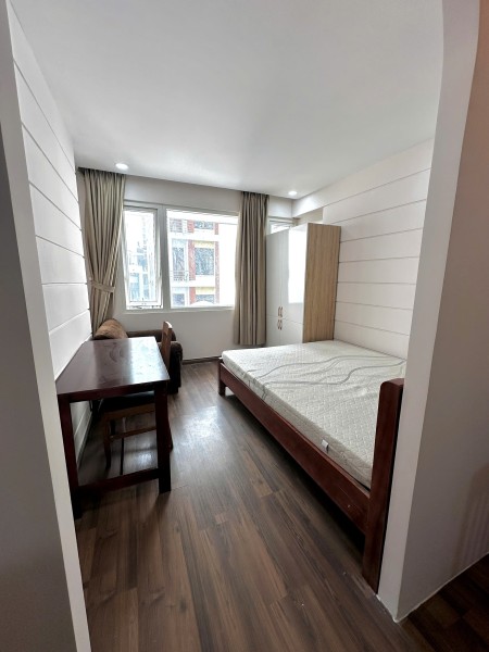 1PN full nội thất có cửa sổ thoáng mát khu sân bay, 40m2