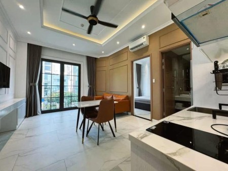 CHO THUÊ CĂN HỘ 1PN CAO CẤP NGAY TRUNG TÂM QUẬN 1 – VIEW CỰC THOÁNG, 50m2