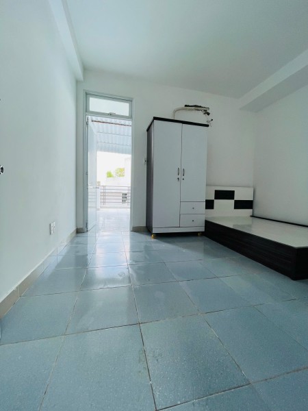 Cho thuê phòng trọ ngay Giải Phóng p4 Tân Bình gần vòng xoay Lăng Cha Cả, CV Hoàng Văn Thụ, sân bay, 25m2