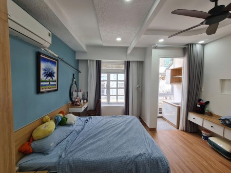 Cho thuê căn hộ Studio Tách bếp full nội thất chỉ việc dọn vào ở đường Trần Quang Diệu Q3, 45m2