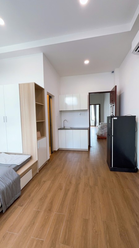 CHO THUÊ CĂN HỘ STUDIO - PHẠM VĂN BẠCH - GIÁ TỐT - CỬA SỔ TRỜI SIÊU THOÁNG NGAY NHÀ GA T3 TÂN BÌNH, 40m2