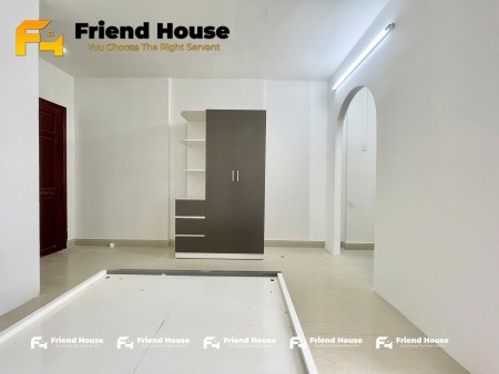 NGAY CÔNG VIÊN LÀNG HOA DẠNG 1PK 1PN - 2PN, 60m2