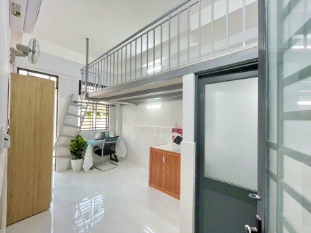 Tróng 1 phòng Ban công Giá 3Tr7/Tháng ở Phan Văn Trị, Gò Vấp, 25m2
