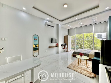 Căn hộ cửa sổ to siêu thoáng ngay tòa nhà etown cộng hòa , khu k300, 40m2