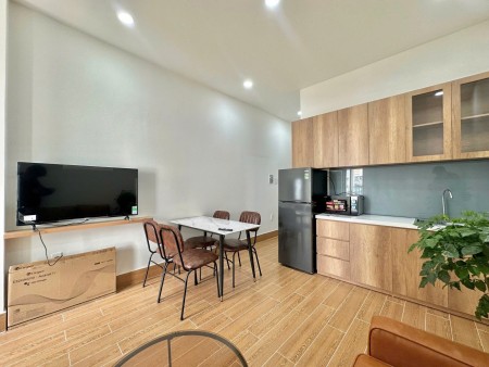 Căn hộ 40m2 đường hồ bá kiện ngay công viên lê thị riêng, 40m2