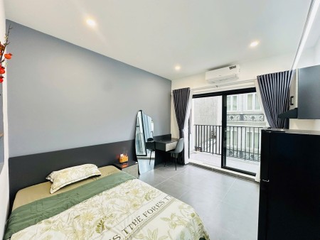 Căn hộ studio ban công full options ngay Etown Cộng Hoà, 30m2