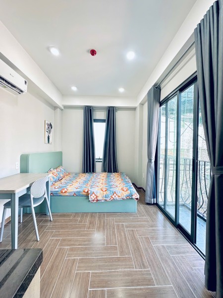 Căn Hộ Ban Công Máy Giặt Riêng Ngay Toà Etown Quận Tân Bình, 35m2