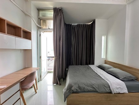 CHO THUÊ CĂN HỘ BAN CÔNG – CMT8 QUẬN 10 – FULL NỘI THẤT, VỊ TRÍ TRUNG TÂM, 35m2