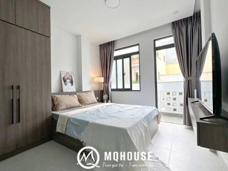 Căn Hộ Ban Công Full Nội Thất Cửa Sổ Thoáng Mát tại Quận 1, gần phố Bùi Viện, 35m2
