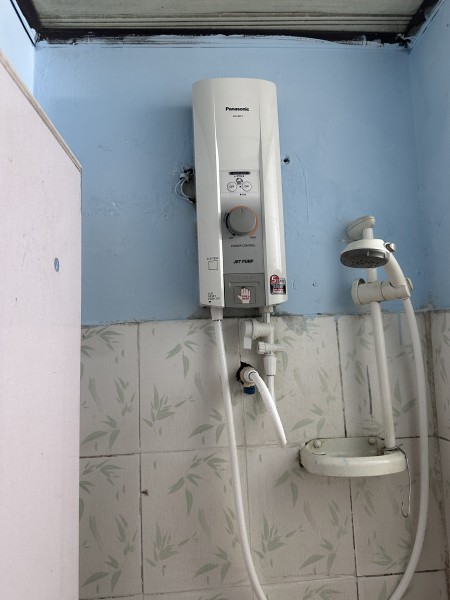 Cho nữ thuê phòng lạnh gần sân bay - Hoàng Diệu, quận Phú Nhuận, 12m2