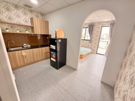  Cho thuê căn hộ tách bếp có ban công Hoàng Q3, 30m2