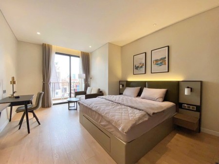 Sắp trống Studio tách bếp, ban công tại Quận 1, 28m2