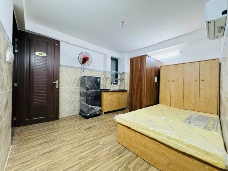 PHÒNG FULL NỘI THẤT NGAY CÔNG VIÊN LÀNG HOA, 25m2