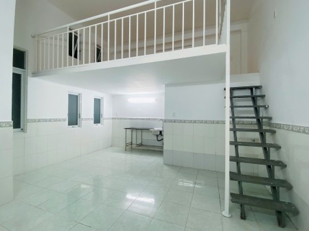 CHÍNH CHỦ CHO THUÊ PHÒNG PHƯỚC LONG A, PHÒNG RỘNG, GIỜ GIẤC TỰ DO, DỌN VÀO Ở NGAY, 30m2