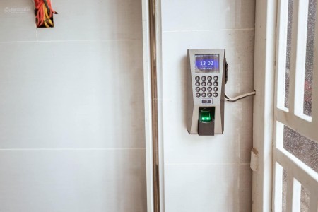 KTX thang máy tại trung tâm Quận 10, cách 5p qua Sư Vạn Hạnh, trường Bách Khoa, 3/2, giá 1tr3/th, 40m2