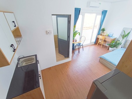 Cho thuê phòng ngủ full nội thất ban công lớn ngay ĐH Sài Gòn, Sư Phạm, Khoa Học tự nhiên, 45m2