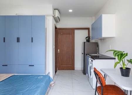 CĂN HỘ DỊCH VỤ FULL NỘI THẤT, CÓ BAN CÔNG, MÁY GIẶT RIÊNG, GẦN SÂN BAY TÂN SƠN NHẤT , 40m2