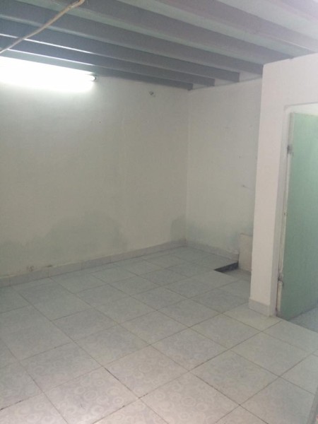 Cho thuê phòng trọ dưới đất, giờ giấc tự do, 12m2