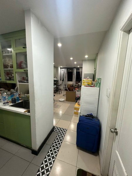 Chung cư Screc , P12, Q3, CĂN GÓC , 2PN, 2WC, 85m2, giá 13tr/tháng., 85m2