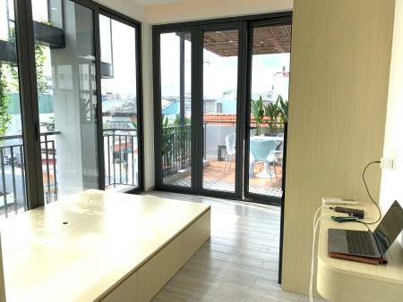 Căn Hộ Mới 100% – Full Nội Thất – Ban Công – Gần Cầu Nguyễn Thái Sơn, 35m2