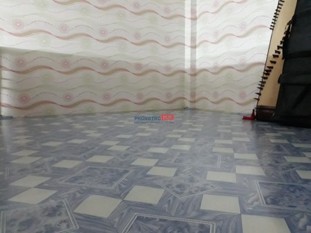 Tìm 1 Nữ ở ghép - Ung Văn Khiêm, Bình Thạnh, 20m2