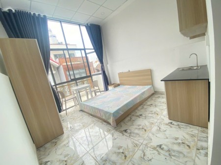 STUDIO BAN CÔNG FULL NỘI THẤT – ĐỐI DIỆN ETOWN CỘNG HÒA, 35m2