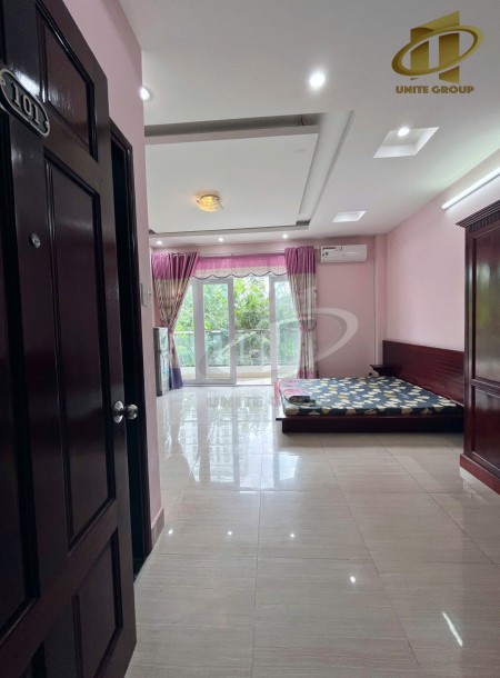 Cho thuê căn studio bancon 45m2 KDC Trung Sơn Q7, 45m2